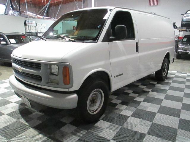 2001 Chevrolet Express Coupe 4D
