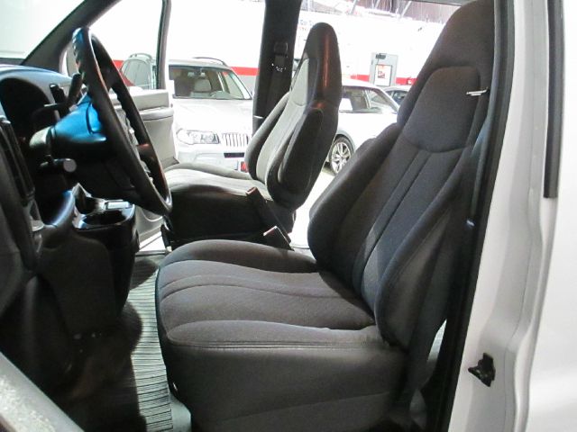 2001 Chevrolet Express Coupe 4D