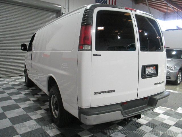 2001 Chevrolet Express Coupe 4D