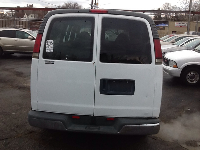 2001 Chevrolet Express Ls/5.3l/3rd ROW