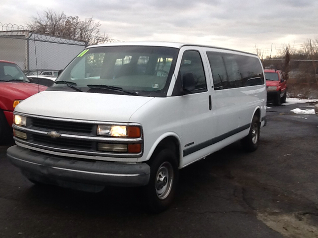 2001 Chevrolet Express Ls/5.3l/3rd ROW