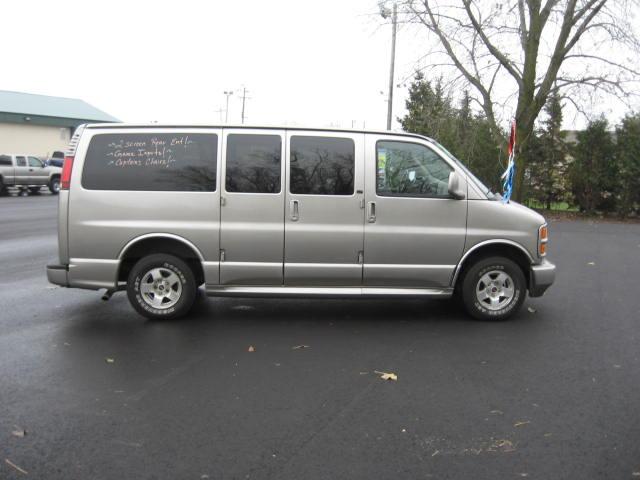 2001 Chevrolet Express 2.5s