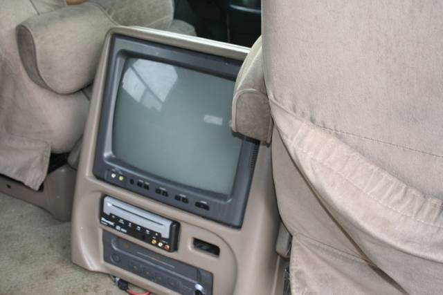 2001 Chevrolet Express Base