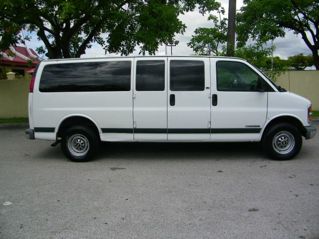 2001 Chevrolet Express Ls/5.3l/3rd ROW