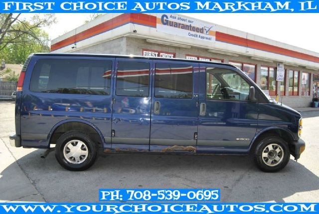 2002 Chevrolet Express 2WD Ext Cab Manual