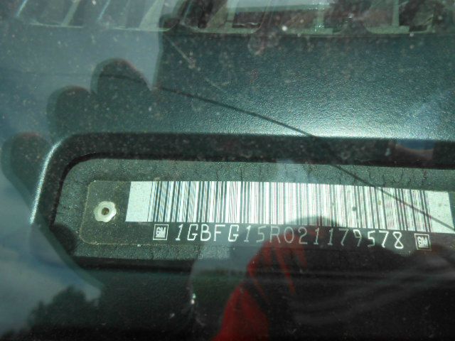 2002 Chevrolet Express 750i 4dr Sdn