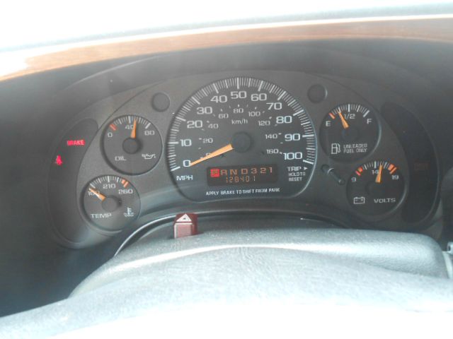 2002 Chevrolet Express 750i 4dr Sdn