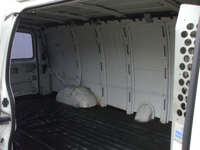 2002 Chevrolet Express Ls/5.3l/3rd ROW