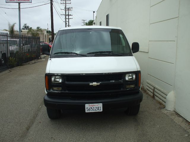 2002 Chevrolet Express Ls/5.3l/3rd ROW