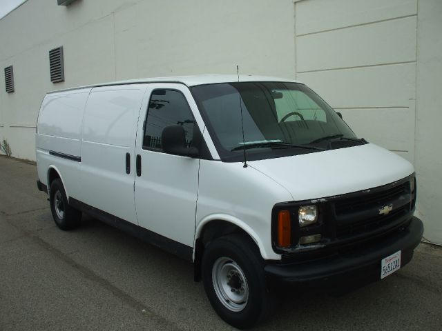 2002 Chevrolet Express Ls/5.3l/3rd ROW