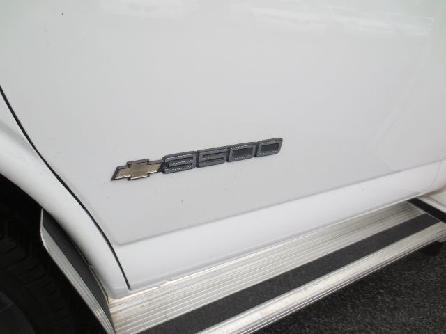 2002 Chevrolet Express 1.8T Cabriolet