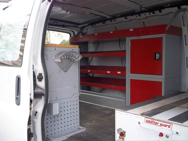 2002 Chevrolet Express REG WB