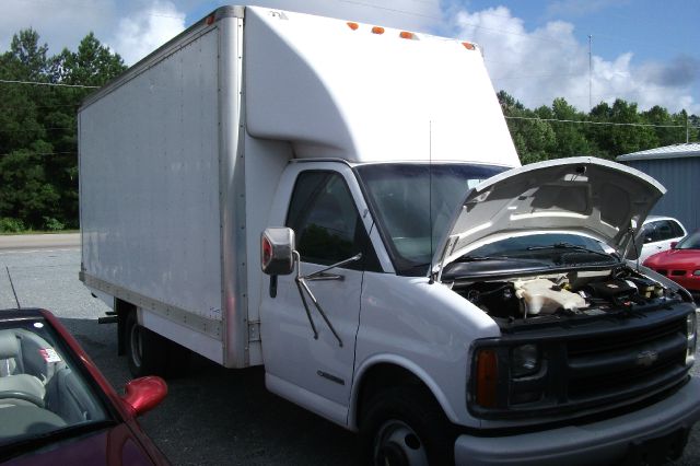 2002 Chevrolet Express 1.8T Cabriolet