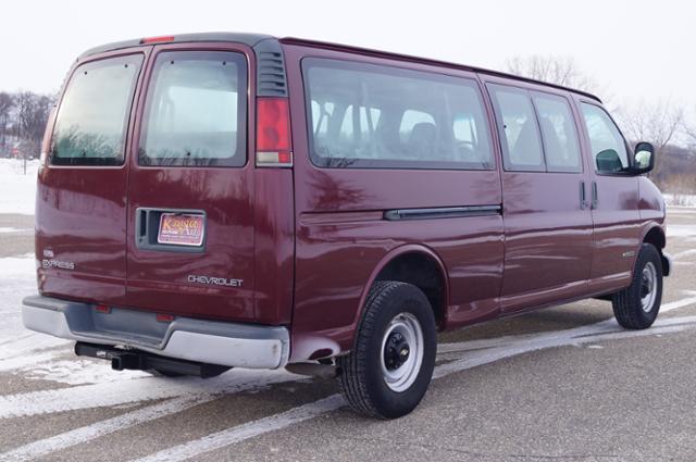 2002 Chevrolet Express Unknown