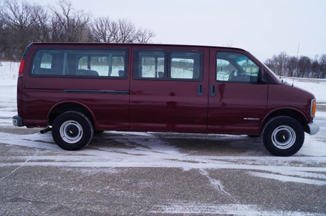 2002 Chevrolet Express Unknown