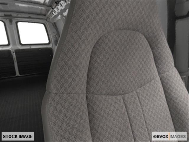 2003 Chevrolet Express Laranie