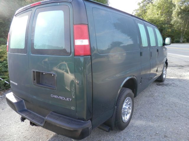 2003 Chevrolet Express Coupe 4D