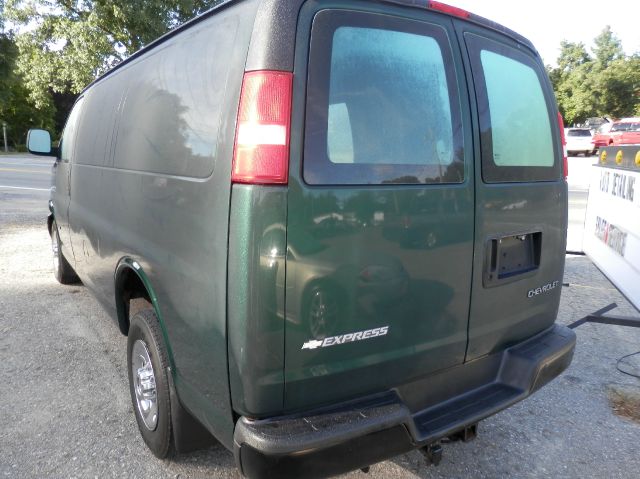 2003 Chevrolet Express Coupe 4D
