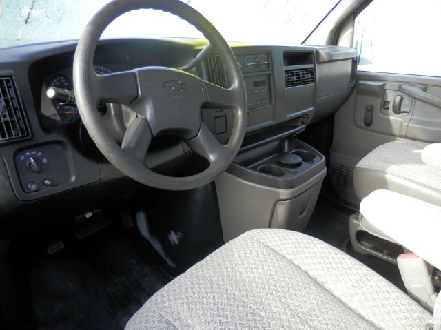2003 Chevrolet Express Coupe 4D