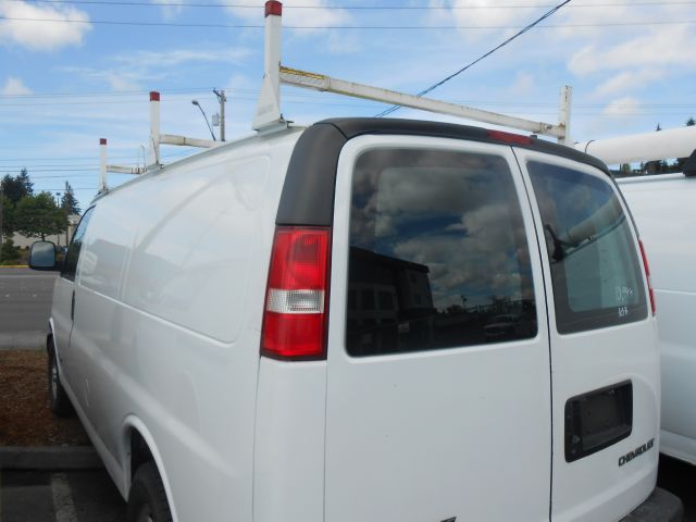 2003 Chevrolet Express Coupe 4D