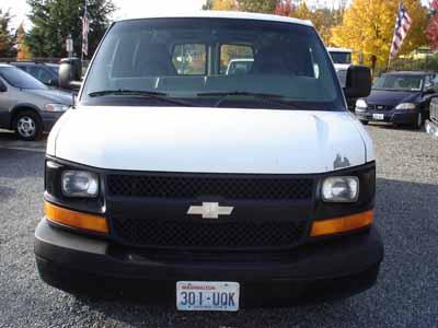 2003 Chevrolet Express Base Silverado
