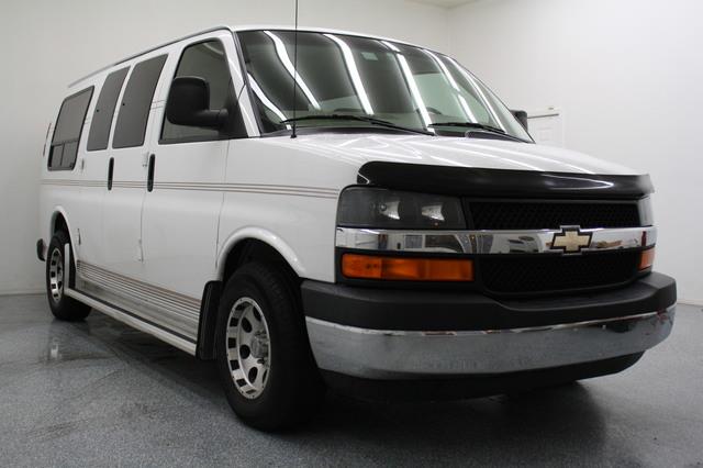 2003 Chevrolet Express Overland 4X4