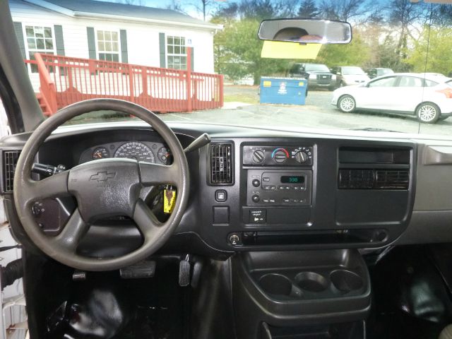 2003 Chevrolet Express Limited Lkhot Super Clean Black Beauty