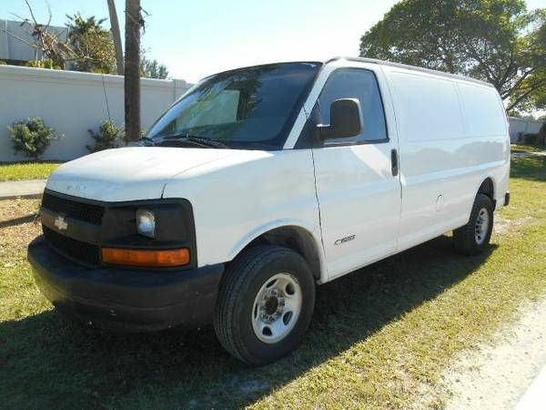 2003 Chevrolet Express Coupe 4D