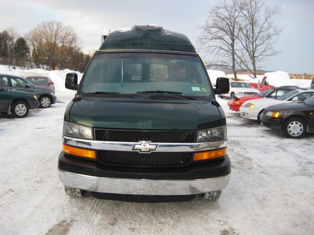 2003 Chevrolet Express 4WD Access V6 AT