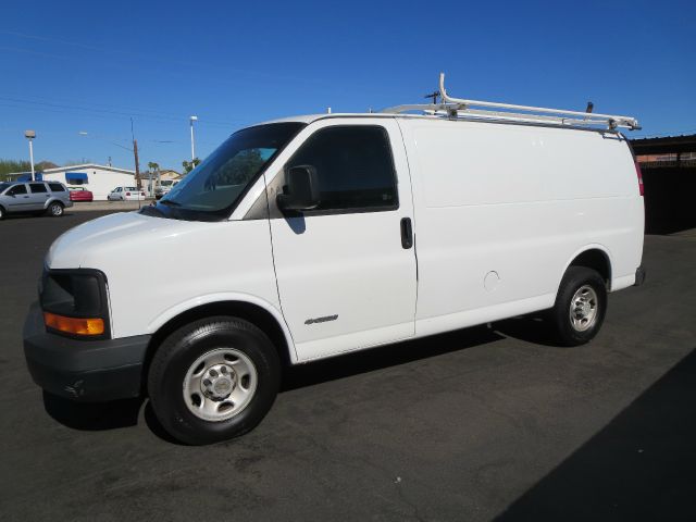 2003 Chevrolet Express Coupe 4D