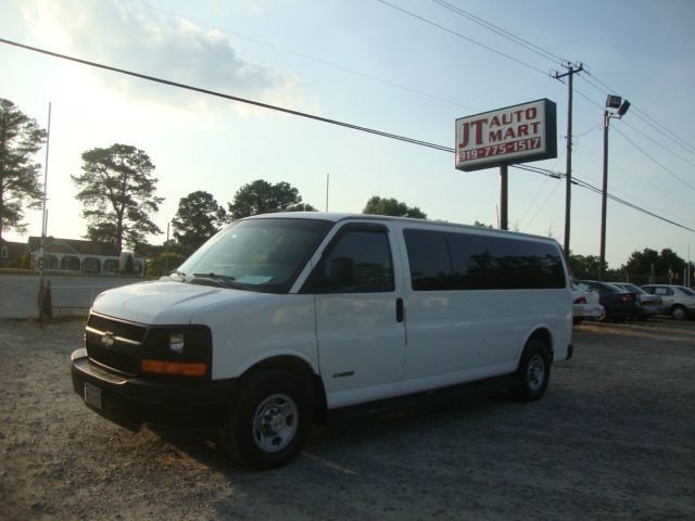 2003 Chevrolet Express Super Dutypowerstroke 4x4