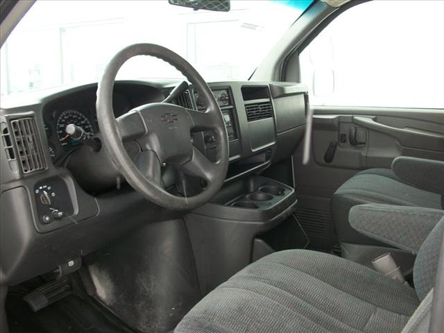 2003 Chevrolet Express Unknown