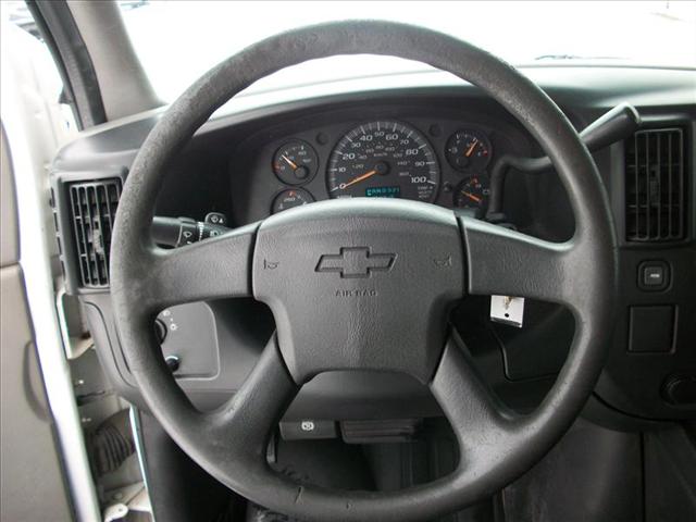 2003 Chevrolet Express Unknown