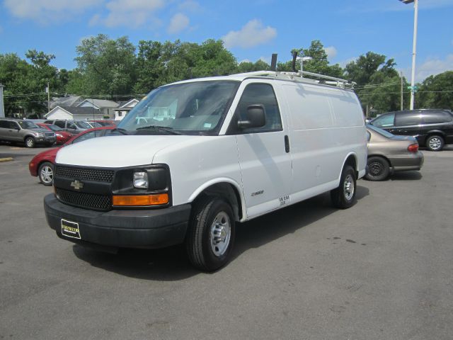 2004 Chevrolet Express Coupe 4D
