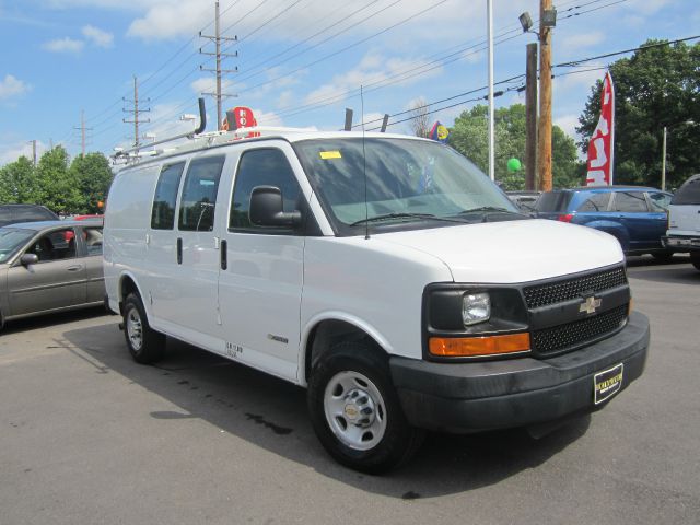 2004 Chevrolet Express Coupe 4D