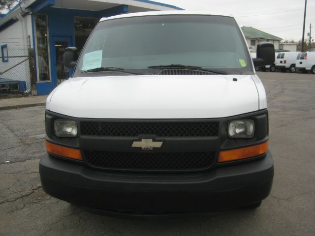 2004 Chevrolet Express Coupe 4D