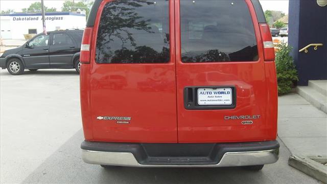 2004 Chevrolet Express Touring W/nav.sys