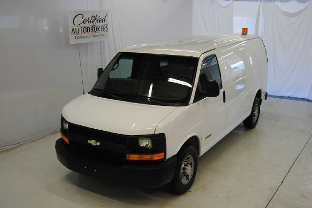 2004 Chevrolet Express Coupe 4D