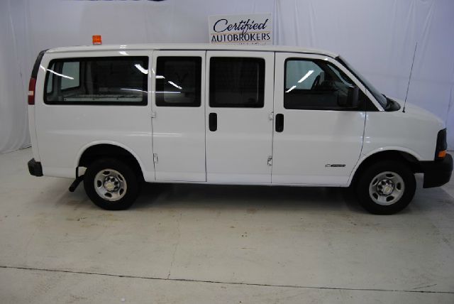 2004 Chevrolet Express Coupe 4D