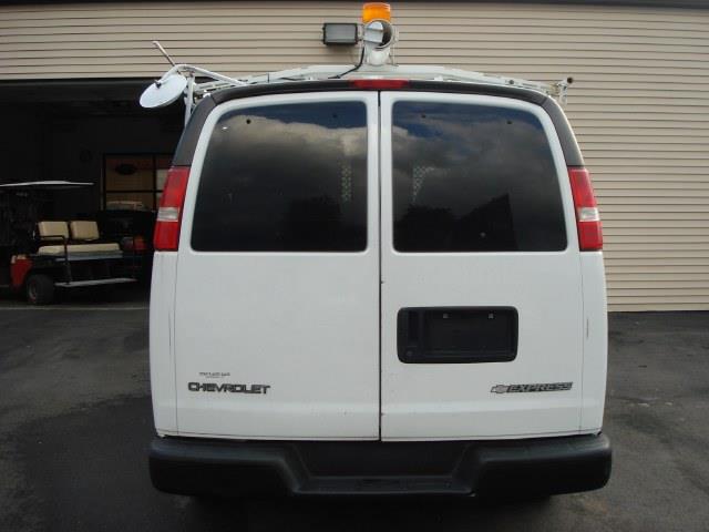 2004 Chevrolet Express AWD 3LT