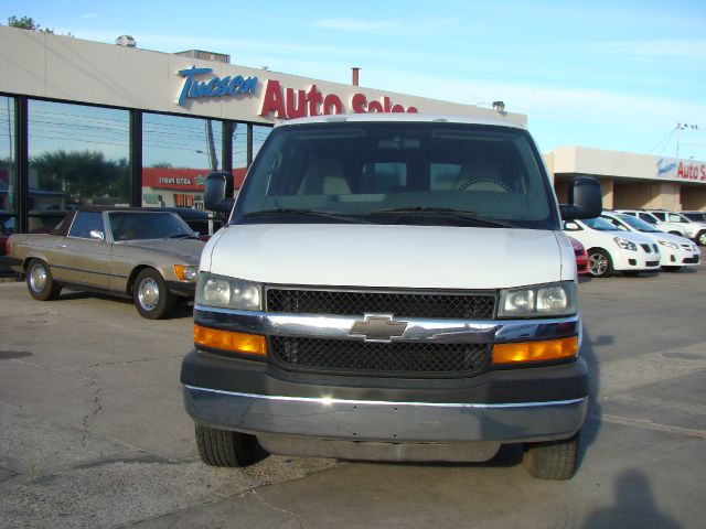 2005 Chevrolet Express Ls/5.3l/3rd ROW