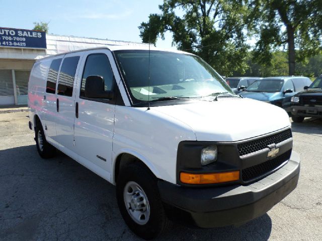 2005 Chevrolet Express Coupe 4D