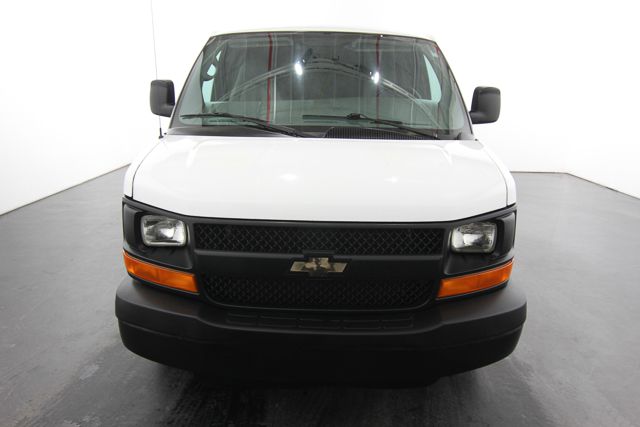 2005 Chevrolet Express REG WB