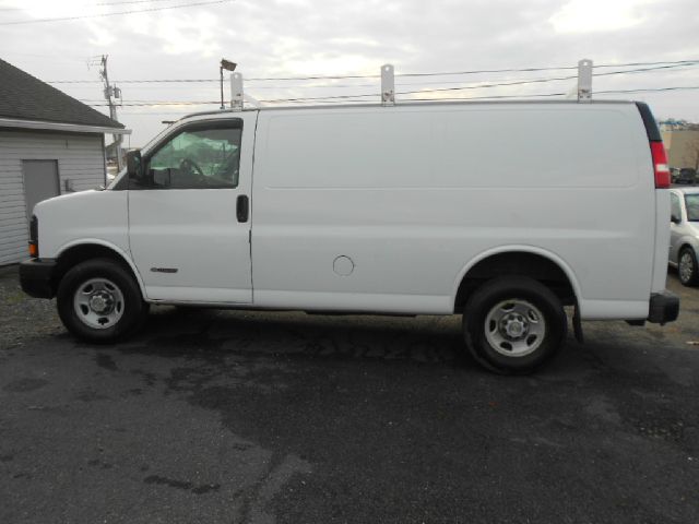 2005 Chevrolet Express Coupe 4D
