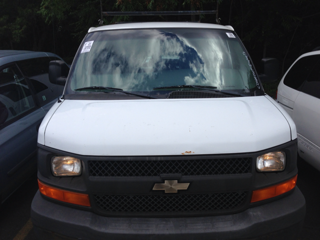 2005 Chevrolet Express Coupe 4D