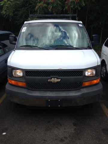 2005 Chevrolet Express Coupe 4D