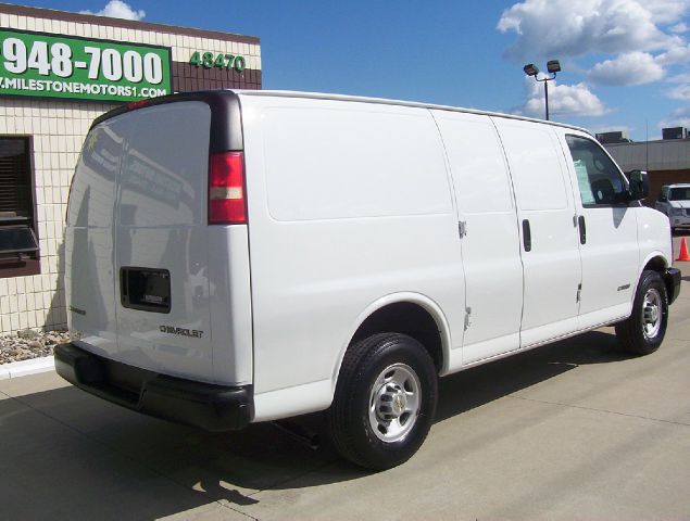 2005 Chevrolet Express Coupe 4D