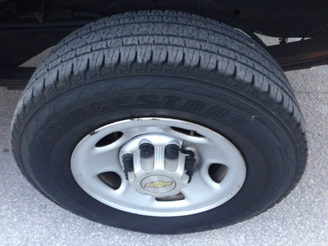 2005 Chevrolet Express Coupe 4D