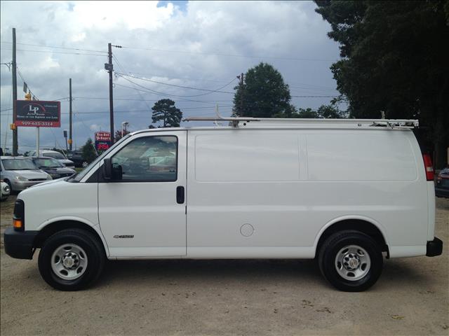 2005 Chevrolet Express Coupe 4D