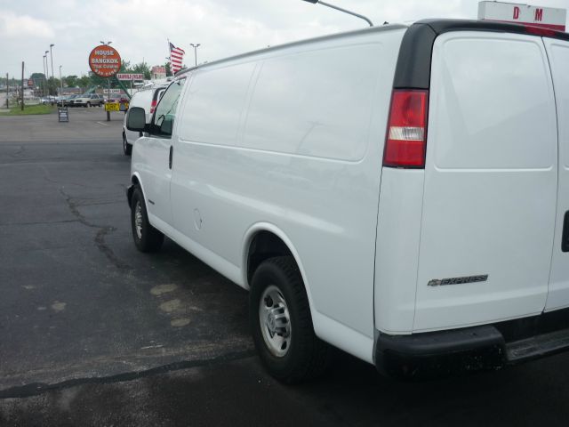 2006 Chevrolet Express Coupe 4D